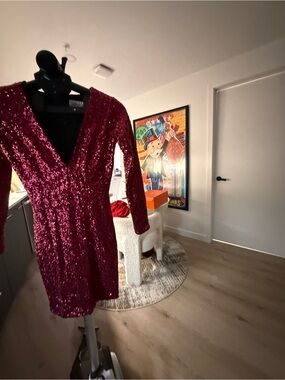 Dress the Population Fuchsia Sequin V-Neck Mini Dress